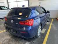 Skats no labās puses aizmugurē