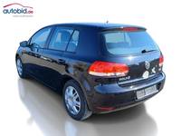 Widok z tyłu po stronie lewej