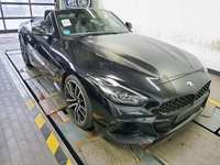 Náhled zpředu zprava