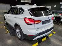 Náhled zezadu zleva