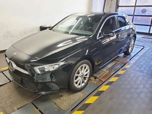 Widok z przodu po stronie lewej