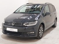 Pogled sprijeda lijevo