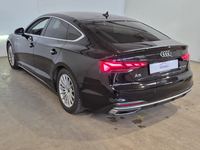 Pogled straga lijevo