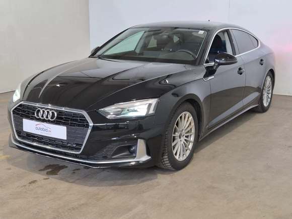 Pogled sprijeda lijevo