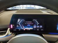 Pogled na kombinovani instrument