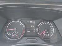 Pohled na přístrojovou desku