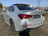 Aanzicht achter links