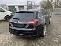 Aanzicht achter rechts