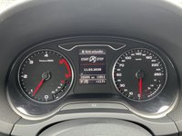 Pohled na přístrojovou desku