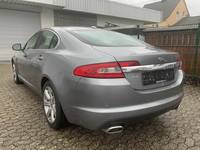 Aanzicht achter links