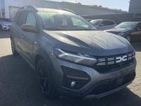 Náhled zpředu zprava