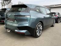 Aanzicht achter rechts