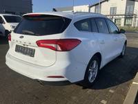 Aanzicht achter rechts