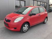 Toyota Yaris Basis 1.0