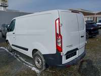 Vue de l’arrière gauche