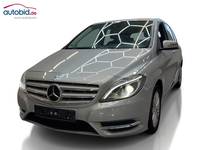 Pogled od napred levo