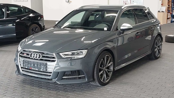 Vista anteriore sinistra