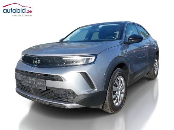 Skats no kreisās puses priekšā