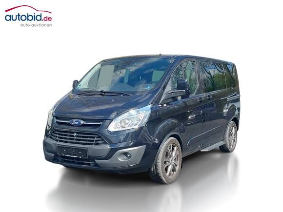 Vue de l’avant gauche