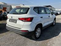 Pogled od pozadi desno