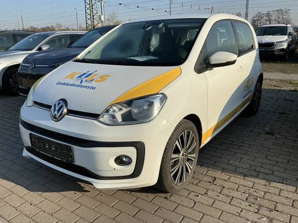 Pogled od napred levo