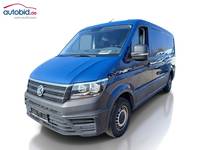 Skats no kreisās puses priekšā