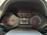 Pohled na přístrojovou desku