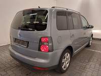 Vue de l’arrière droit