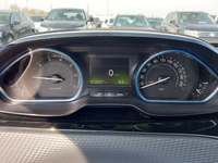 Вид на приборную панель