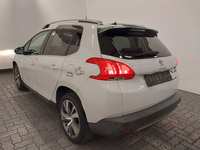 Вид сзади слева