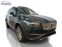 Pogled sprijeda desno