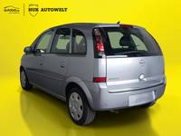 Aanzicht achter links