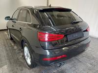 Vue de l’arrière gauche