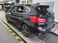 Widok z tyłu po stronie lewej