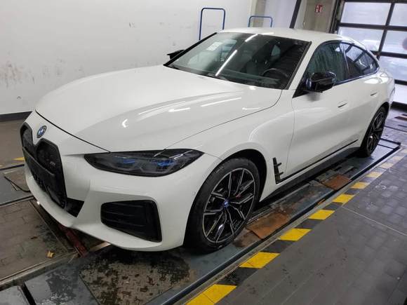 Náhled zpředu zleva