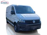 Pogled sprijeda desno