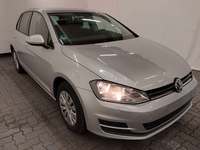 Pogled sprijeda desno