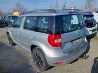 Pogled straga lijevo