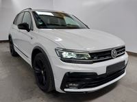 Skats no labās puses priekšā