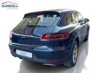 Aanzicht achter rechts