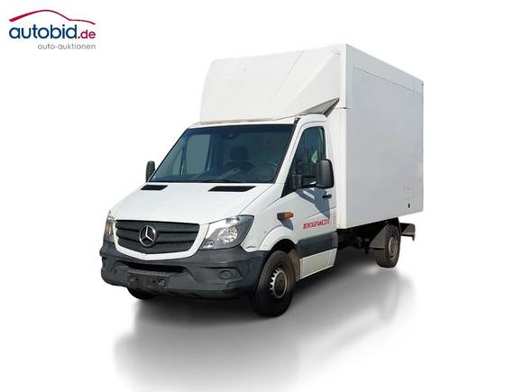 Pogled sprijeda lijevo