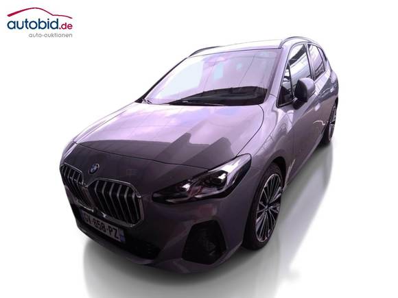 Вид спереди слева