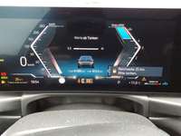 Pohled na přístrojovou desku