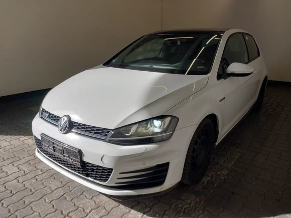 Pogled sprijeda lijevo