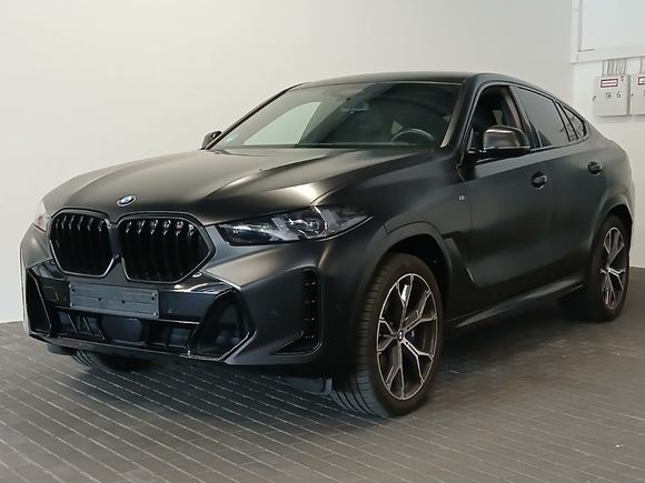 Pogled sprijeda lijevo