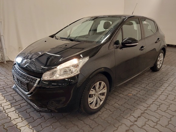 Pogled sprijeda lijevo