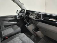 Вид на салон