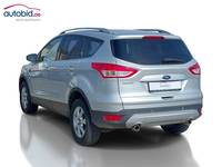 Pogled od pozadi levo