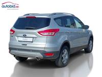 Pogled od pozadi desno