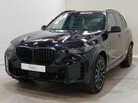 Skats no kreisās puses priekšā